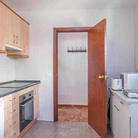 Beachfront With Sea View شقة *